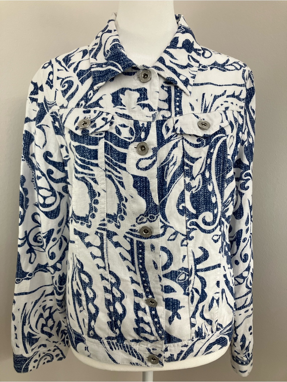 Chico's White & Blue Printed 100% Linen Jacket